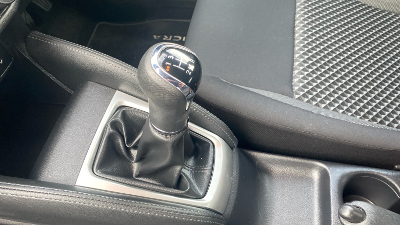 Nissan Micra 1.0 IG-T 92 Acenta 5dr Petrol Hatchback